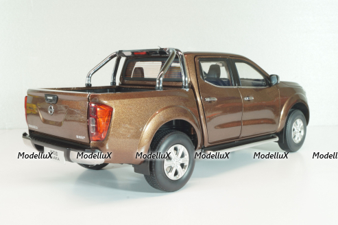 Nissan Navara (D23) 2017, brown met, Paudi 1:18
