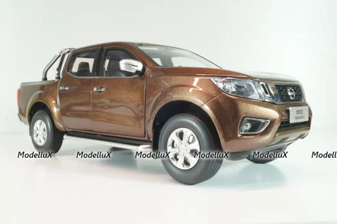 Nissan Navara (D23) 2017, brown met, Paudi 1:18