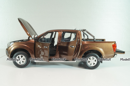 Nissan Navara (D23) 2017, brown met, Paudi 1:18