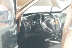 Nissan Navara (D23) 2017, brown met, Paudi 1:18