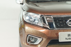 Nissan Navara (D23) 2017, brown met, Paudi 1:18