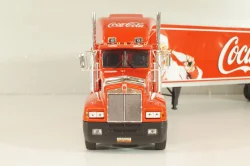 Kenworth T600 tractor with semi-trailer "Coca-Cola" 1986, red, W83431002, Werk83 1:43