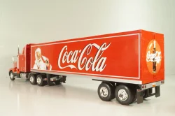 Kenworth T600 tractor with semi-trailer "Coca-Cola" 1986, red, W83431002, Werk83 1:43