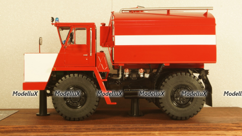 Белаз-7522 Пожарная цистерна большой емкости Кривой рог, УССР 1982г., TruckTyr 1:43