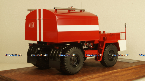 Белаз-7522 Пожарная цистерна большой емкости Кривой рог, УССР 1982г., TruckTyr 1:43