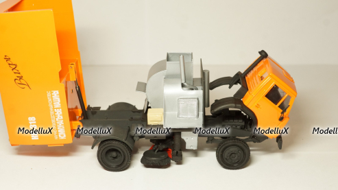 Камаз 43253 КО-318 Вихрь пылесос, Modellux 1:43