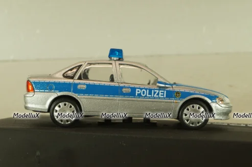 Opel Vectra (B) Polizei 1995, silver/blue, OPC091, Altaya  Opel Collection #91 1:43 Уценка!