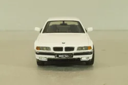 BMW 750i (E38) 1994, white, 070232, Herpa 1:43