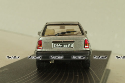Opel Kadett (E) 1984, silver, OPC018, Altaya  Opel Collection #18 1:43