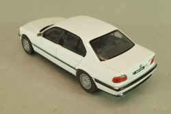 BMW 750i (E38) 1994, white, 070232, Herpa 1:43