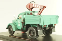 УралЗИС-355М внутризаводской тягач, TruckTyr 1:43