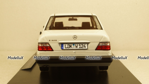 Mercedes E-Klasse (W124) E320 year 1989 arctic white, iScale 1:18