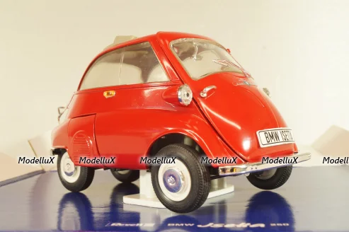 BMW Isetta 250 1955, red, 08912, Revell 1:18