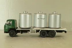 Fiat 673 NR Trasporto Latte 1969, green/silver, Camion D'epoca #73, 1:43