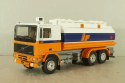Volvo F12 fuel tanker 1977, white/orange, Camion D'epoca #74, 1:43 Уценка 5!