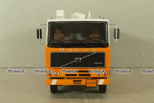 Volvo F12 fuel tanker 1977, white/orange, Camion D'epoca #74, 1:43 Уценка 2!