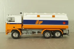 Volvo F12 fuel tanker 1977, white/orange, Camion D'epoca #74, 1:43 Уценка 5!