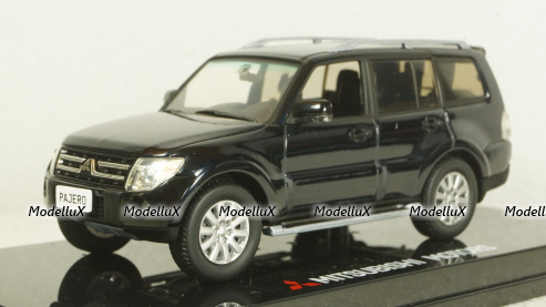Mitsubishi Pajero 4, knight black, Vitesse 1:43