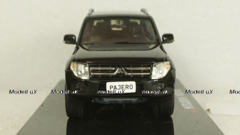 Mitsubishi Pajero 4, knight black, Vitesse 1:43