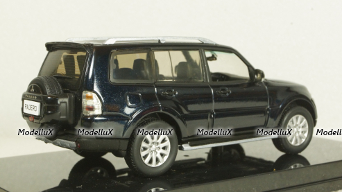 Mitsubishi Pajero 4, knight black, Vitesse 1:43