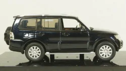 Mitsubishi Pajero 4, knight black, Vitesse 1:43