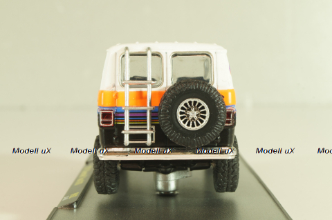 Chevrolet Van G10 1971, white/orange/black, 32500-R92, M2 1:64 