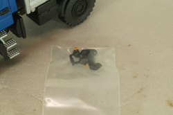 Mercedes Unimog U400, blue/silver, фурнитура в комплекте, B66000384, (#465) NZG 1:43