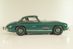 Mercedes-Benz 300 SL Gullwing (W198) 1954, green, 183851, Norev 1:18
