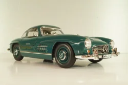 Mercedes-Benz 300 SL Gullwing (W198) 1954, green, 183851, Norev 1:18