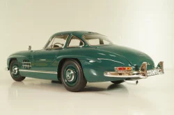 Mercedes-Benz 300 SL Gullwing (W198) 1954, green, 183851, Norev 1:18