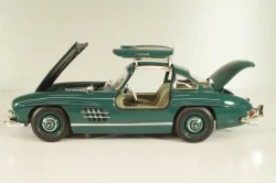 Mercedes-Benz 300 SL Gullwing (W198) 1954, green, 183851, Norev 1:18