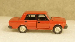 Т-34-85, Средний танк, з-д Арсенал, г. Ленинград 1:43 