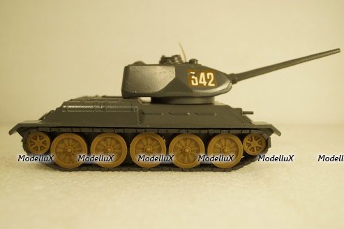 Т-34-85, Средний танк, з-д Арсенал, г. Ленинград 1:43 