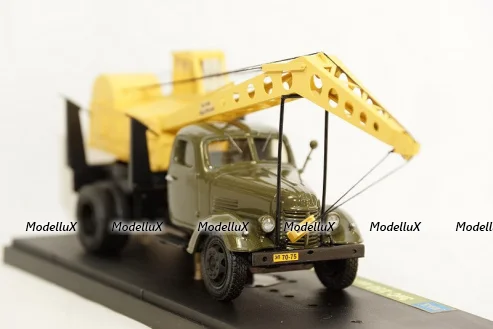 Land Rover Series I dark grey canopy closed 1957, MCG18178, MCG 1:18