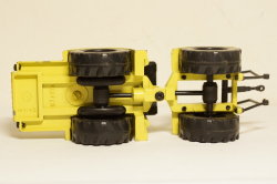 К-701 Кировец желтый, з-д Двигатель 1:43