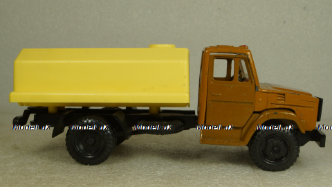 Зил-4331, коричневый/желтый, з-д Вега 1:43 
