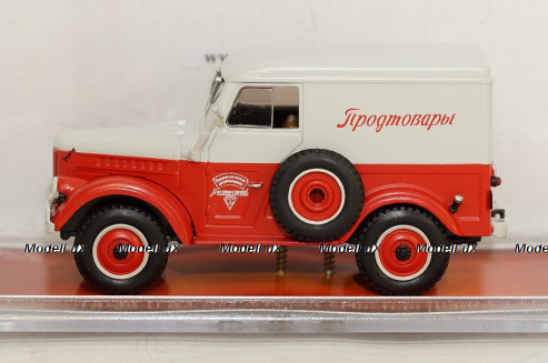 Land Rover series I 1957 light green (without canopy), MCG18180, MCG 1:18