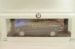BMW 520i Serie (E39) Touring darkgreen-metallic, T9-1800391, Triple 9 1:18