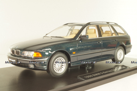 BMW 520i Serie (E39) Touring darkgreen-metallic, T9-1800391, Triple 9 1:18