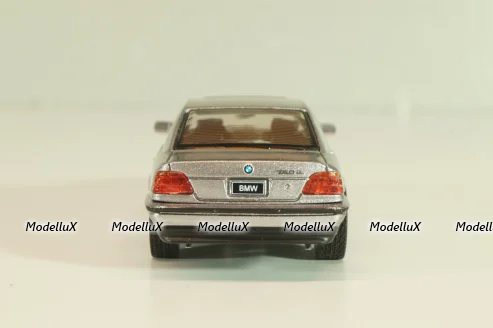 BMW 750iL (E38) 1994, silver metallic, 00792-CH, MiniGT 1:64