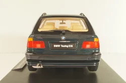 BMW 520i Serie (E39) Touring darkgreen-metallic, T9-1800391, Triple 9 1:18