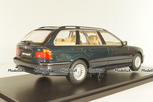 BMW 520i Serie (E39) Touring darkgreen-metallic, T9-1800391, Triple 9 1:18