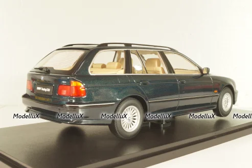 BMW 520i Serie (E39) Touring darkgreen-metallic, T9-1800391, Triple 9 1:18