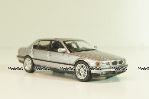 BMW 750iL (E38) 1994, silver metallic, 00792-CH, MiniGT 1:64