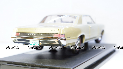 Pontiac GTO 1965 Capri, SunStar 1:18