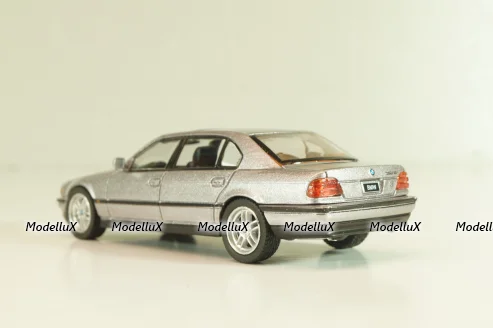 BMW 750iL (E38) 1994, silver metallic, 00792-CH, MiniGT 1:64