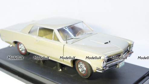 Pontiac GTO 1965 Capri, SunStar 1:18