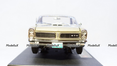 Pontiac GTO 1965 Capri, SunStar 1:18
