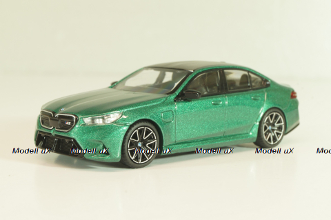 BMW M5 (G90) 2017 Isle of Man, green metallic, 01086-CH, MiniGT 1:64
