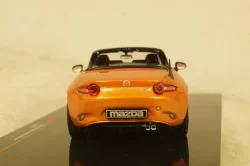 Mazda MX-5 Roadster 2019 orange, CLC409N , IXO 1:43